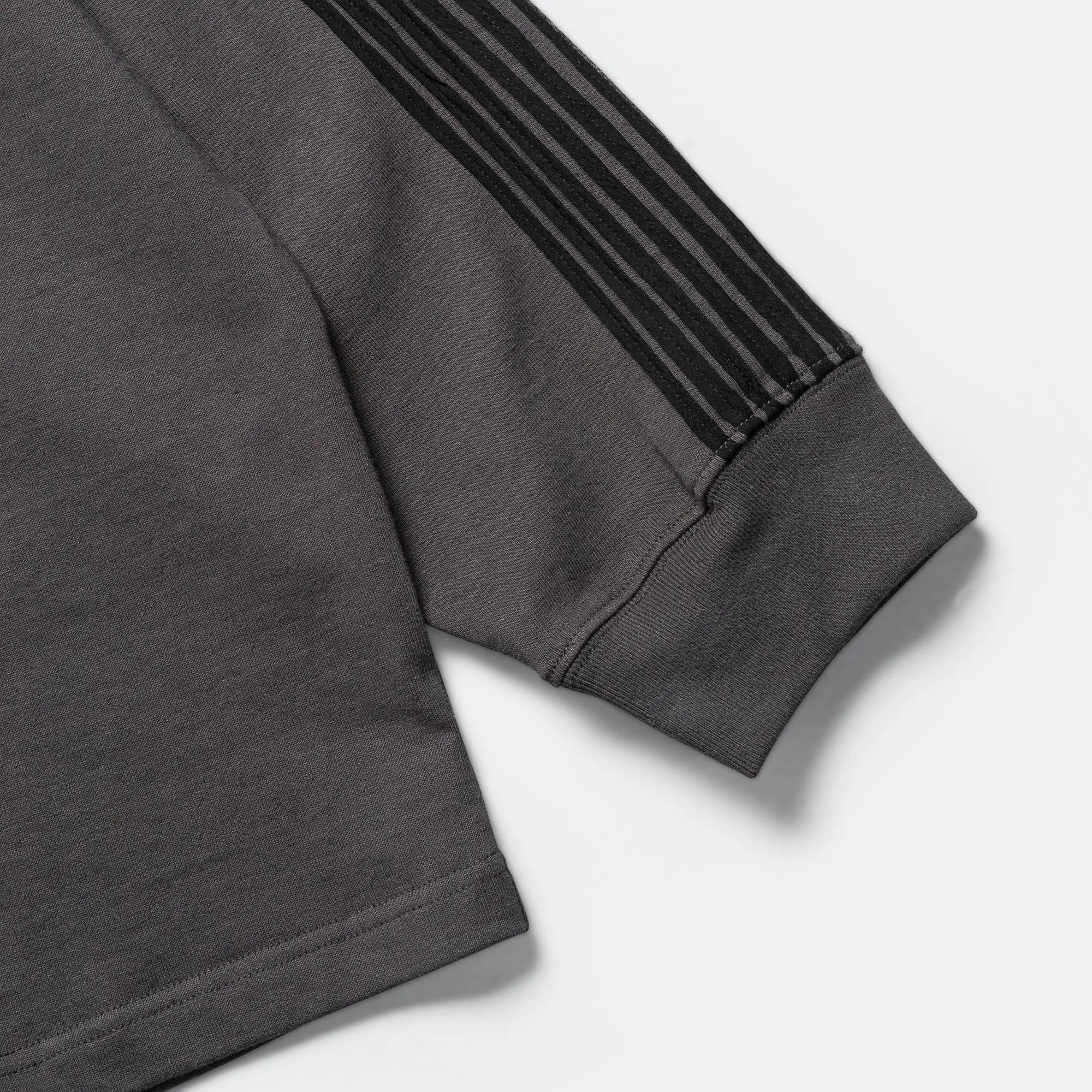 Applique Oversized Crew Neck - Washed Black Soft Roots Jersey