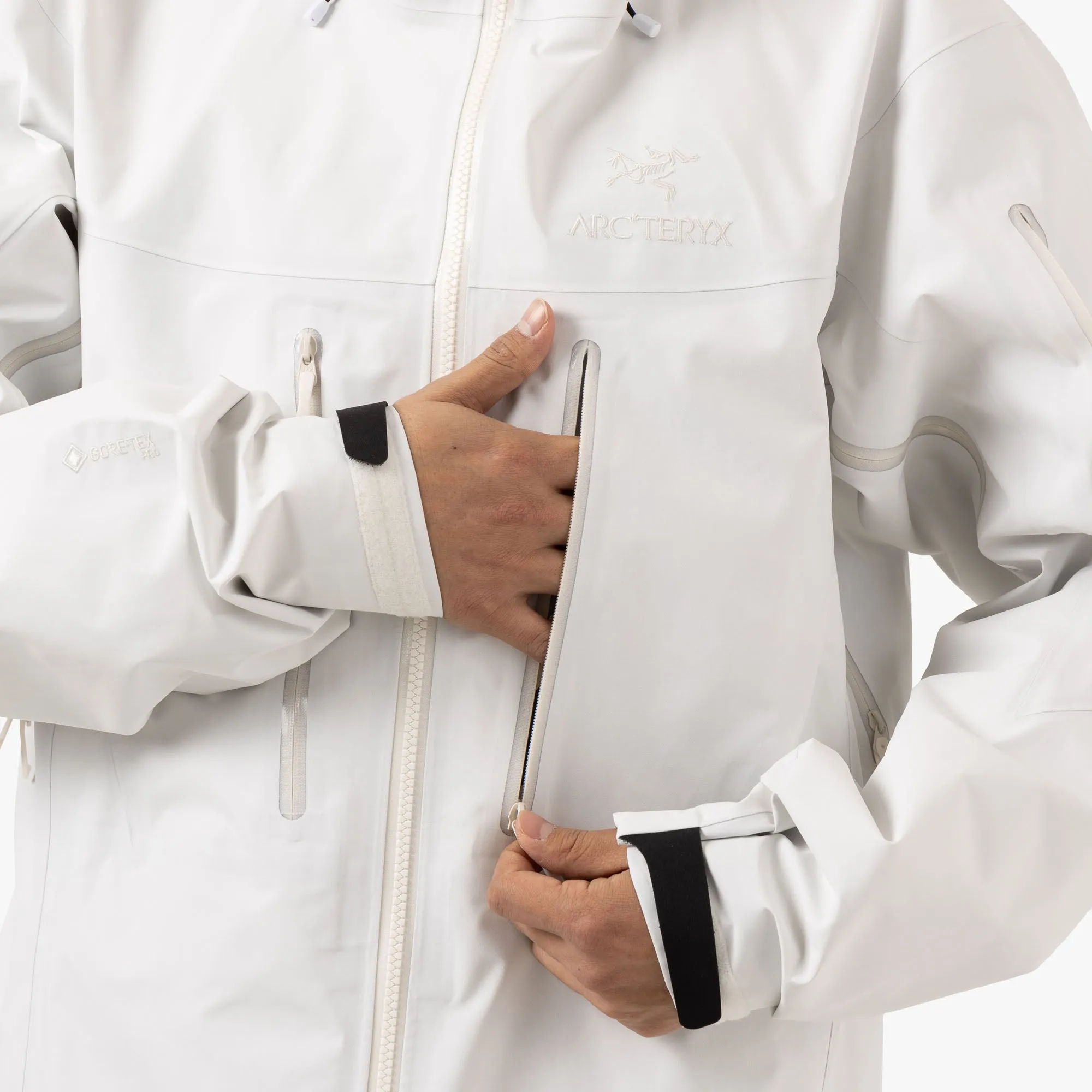 Arc'teryx Alpha SV Jacket / Whiteout