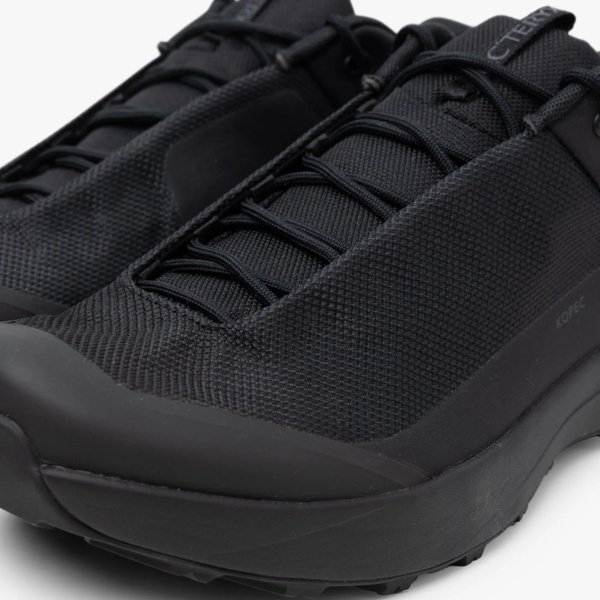Arc'teryx Kopec GORE-TEX Black / Black