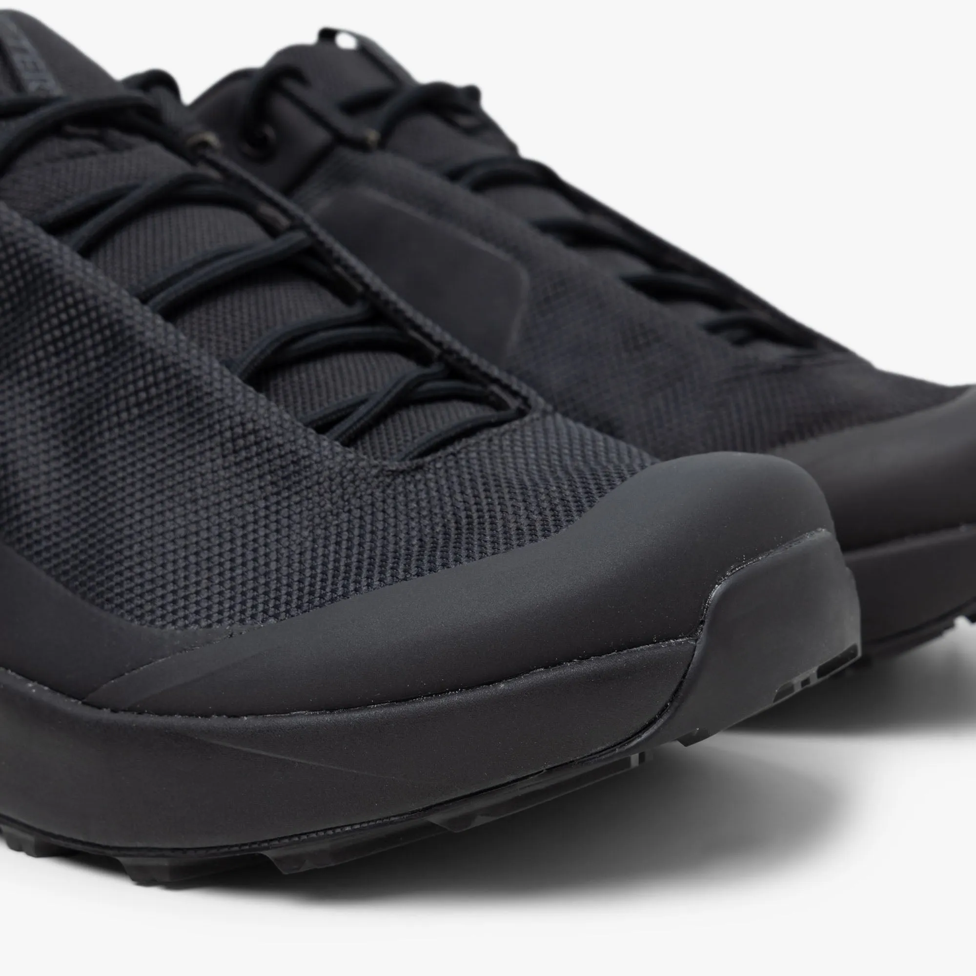 Arc'teryx Kopec GORE-TEX Black / Black