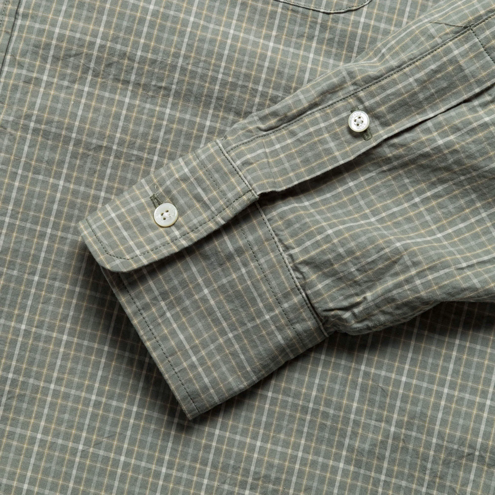 B.D. Classic-fit Typewriter Plaid Shirt - Green