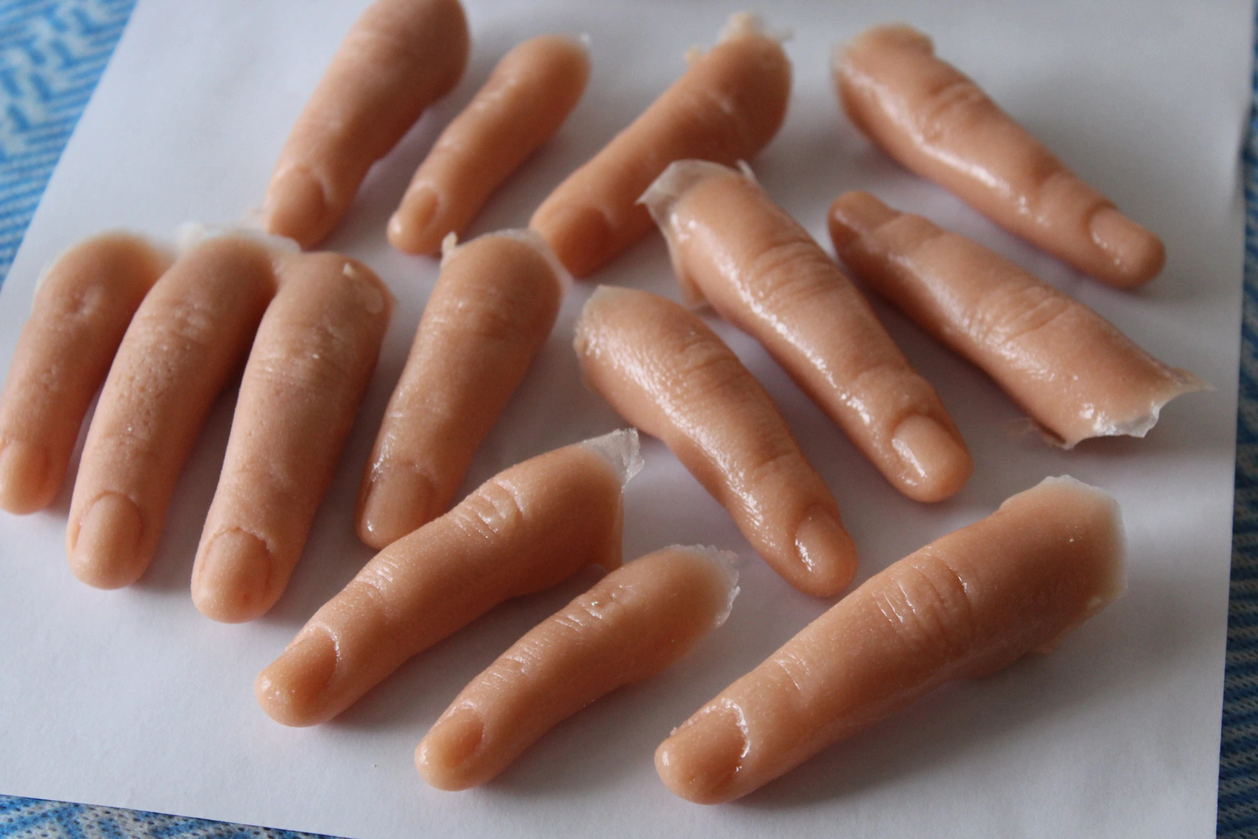 Beige Finger Prop