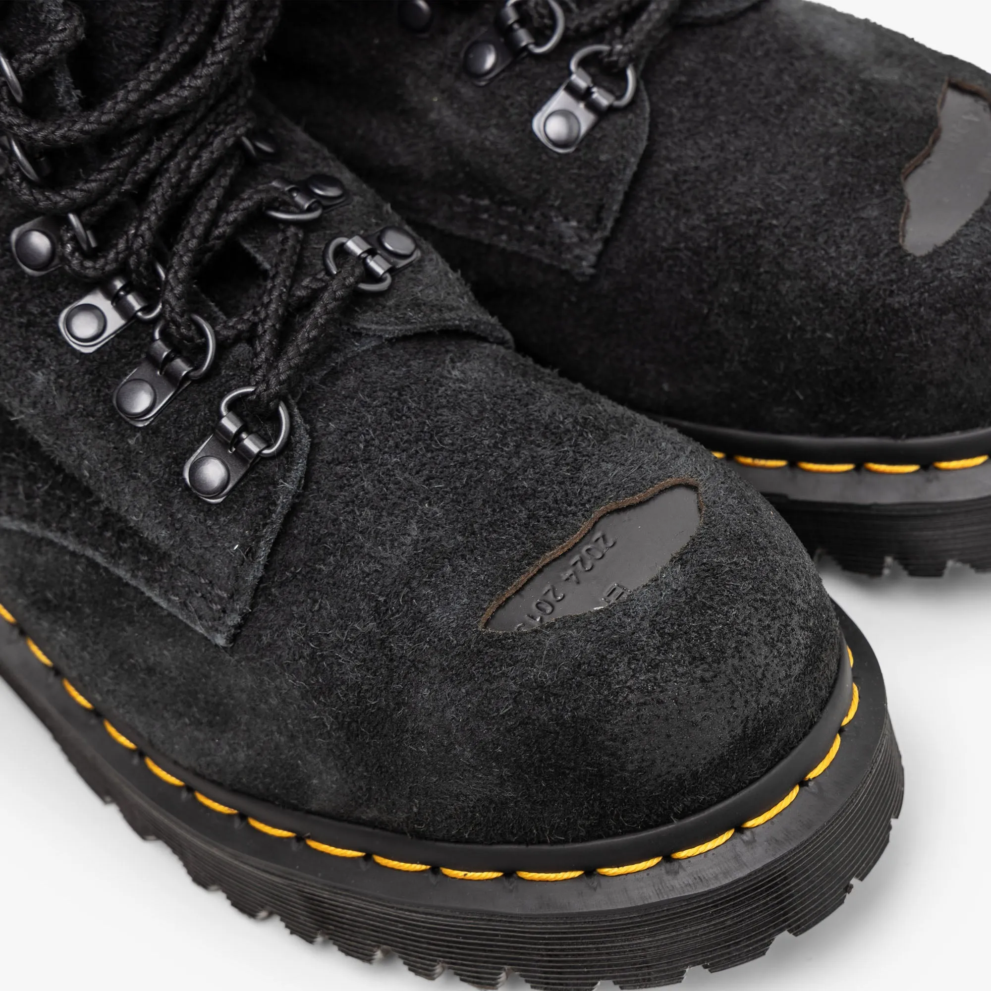 Dr. Martens 1460 Hairy Suede / Black