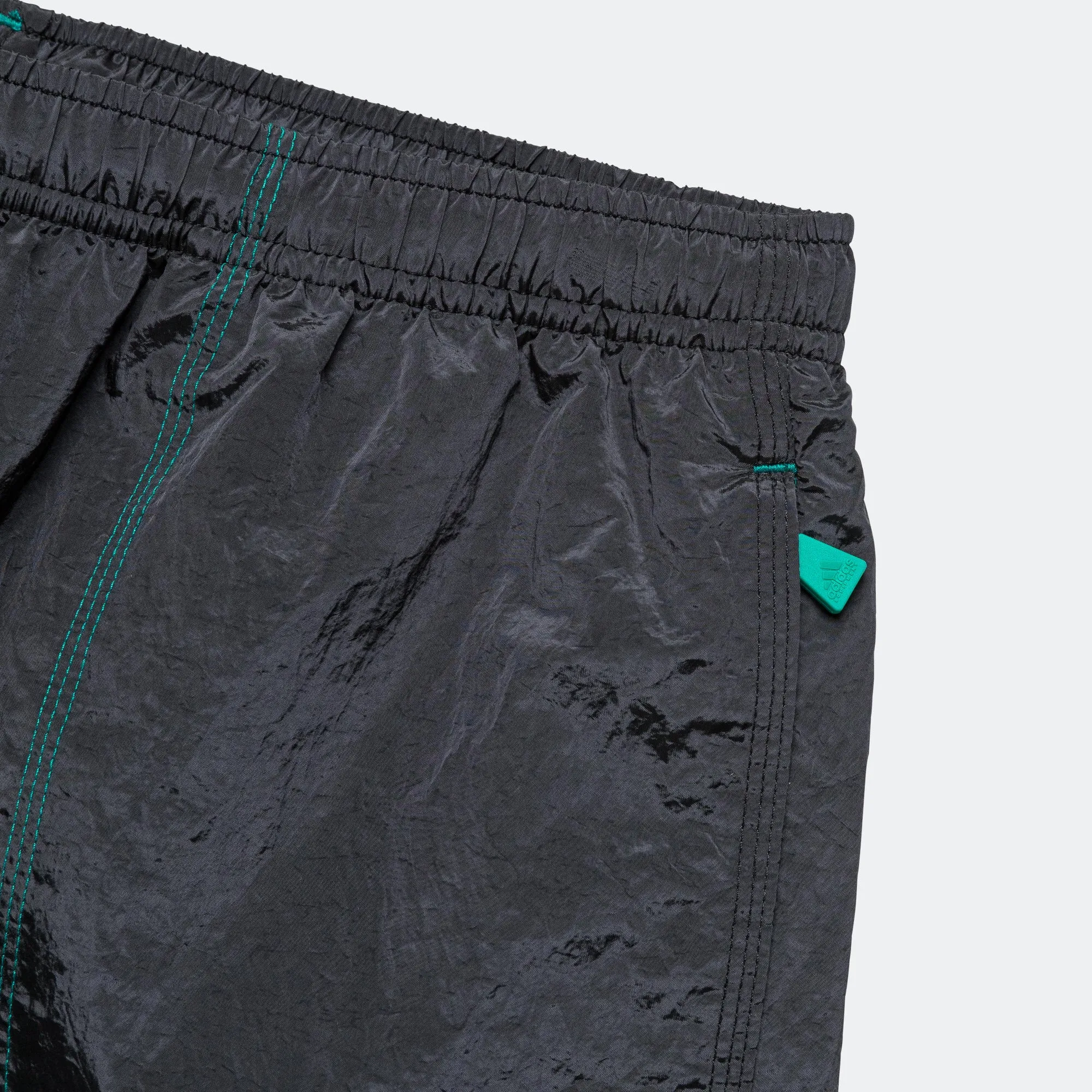 EQT Woven Short - Black