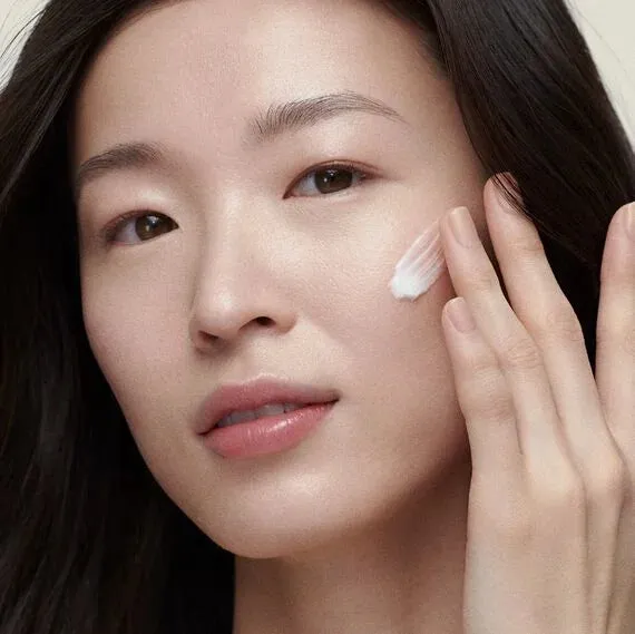 Fresh Black Tea Advanced Age Renewal Cream