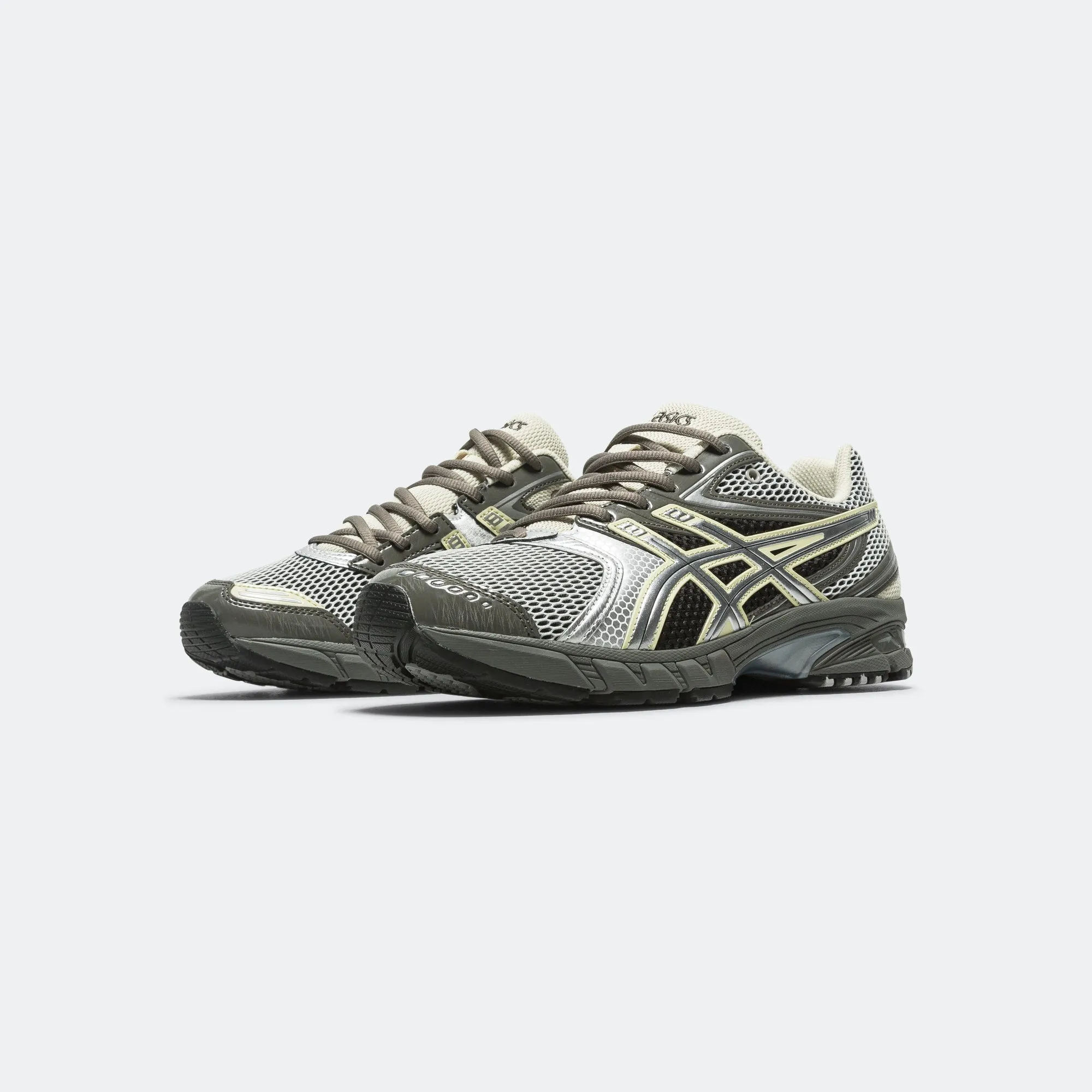 GEL-DS Trainer 14 - Truffle Grey/Pure Silver