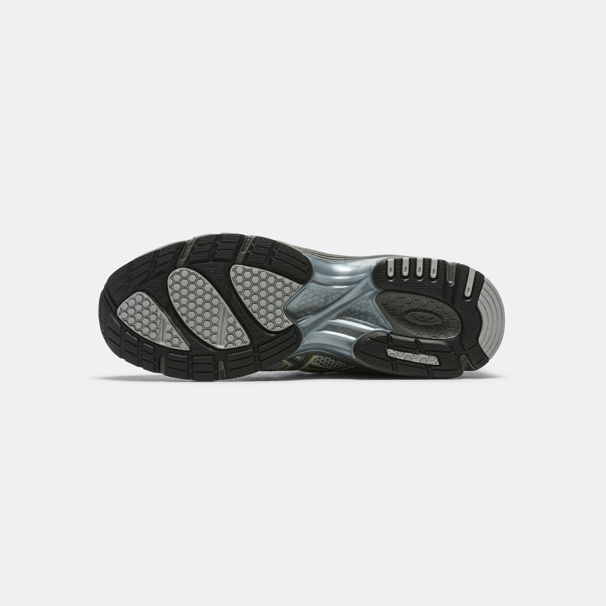GEL-DS Trainer 14 - Truffle Grey/Pure Silver