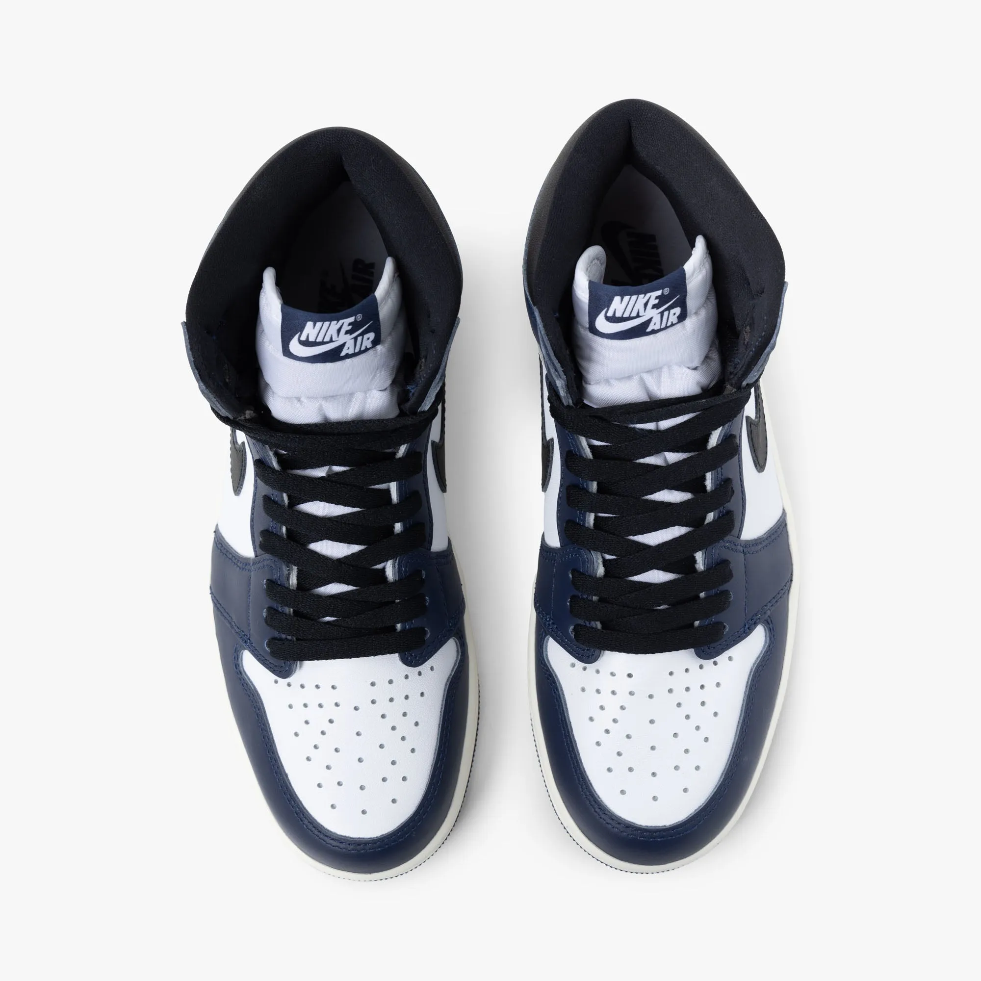 Jordan 1 Retro High OG Midnight Navy / Black - White