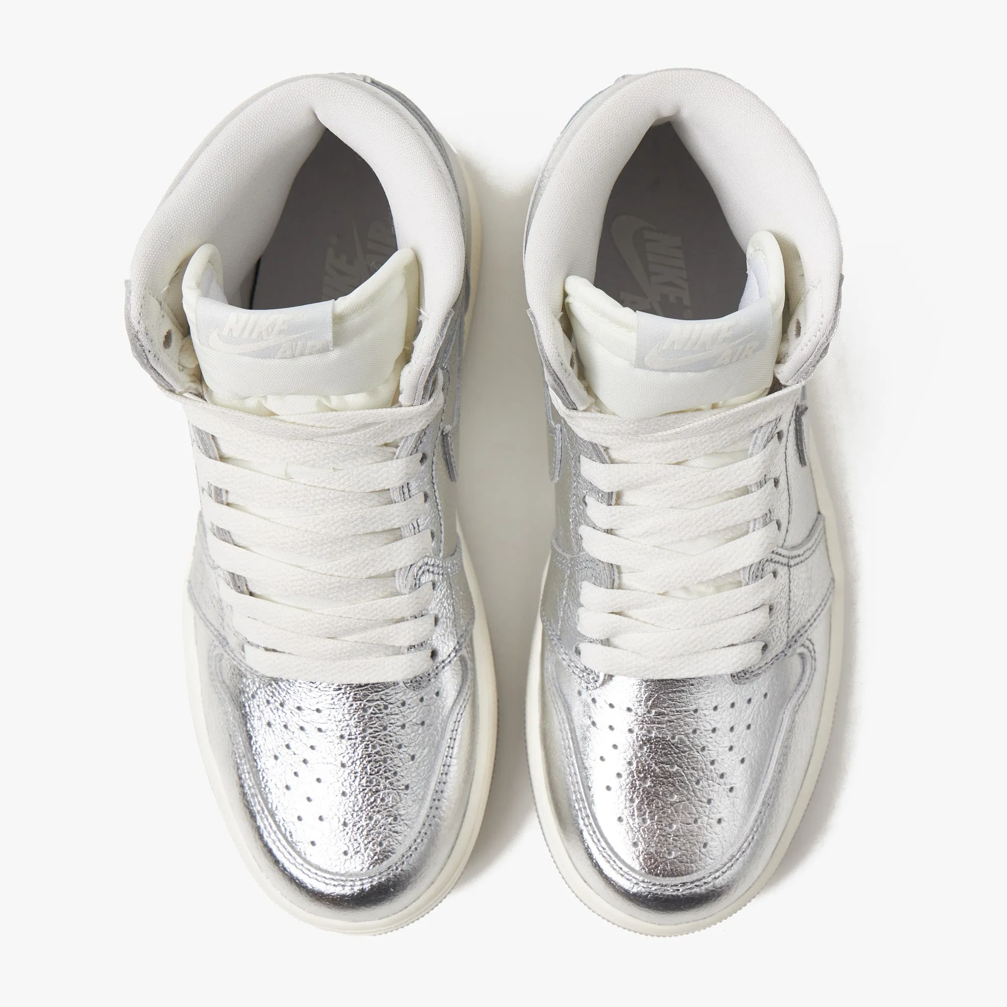 Jordan Women's 1 Retro High OG Metallic Silver / Photon Dust - Sail