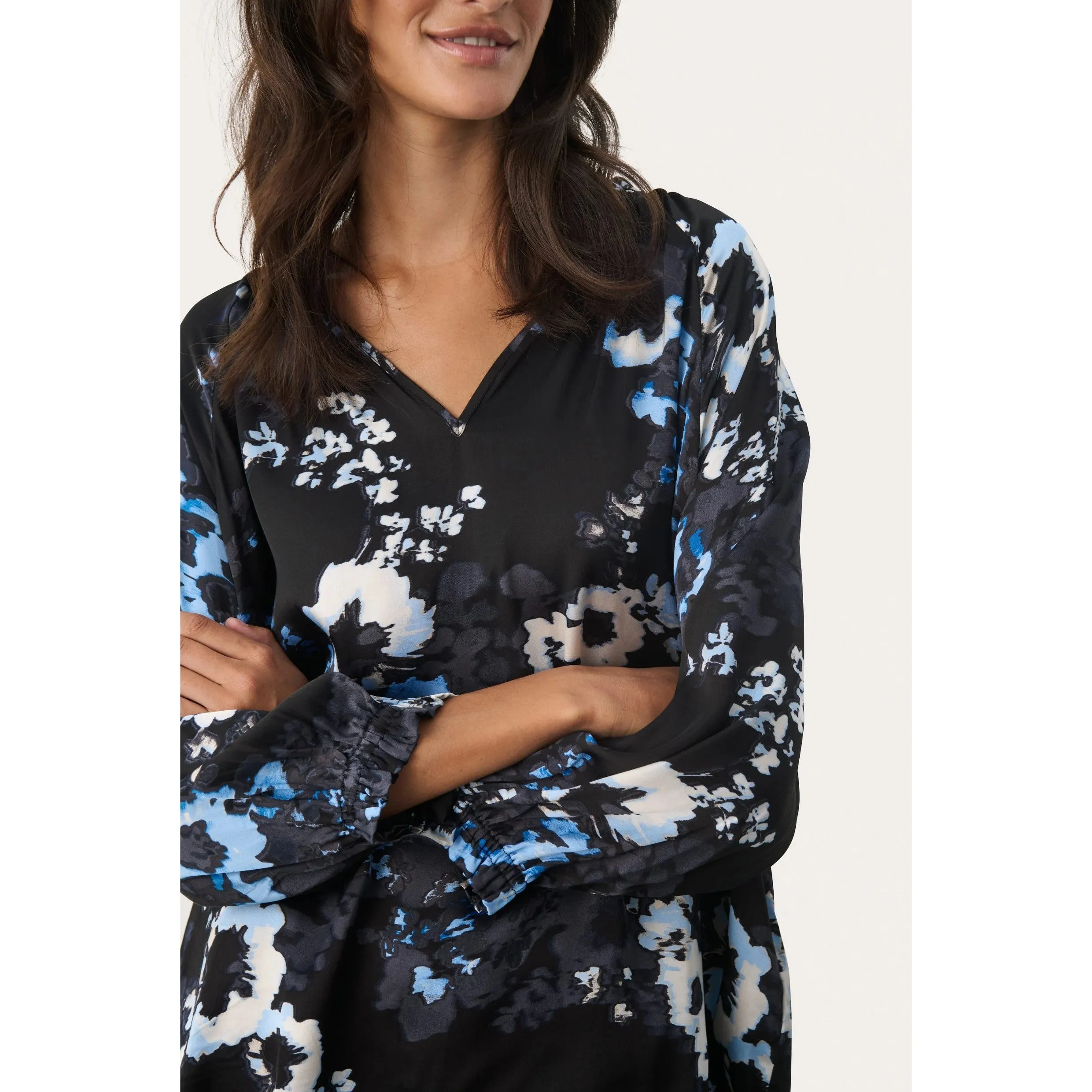 Part Two ElsiaPW Blouse in Dark Navy Blurred Flower 30309300