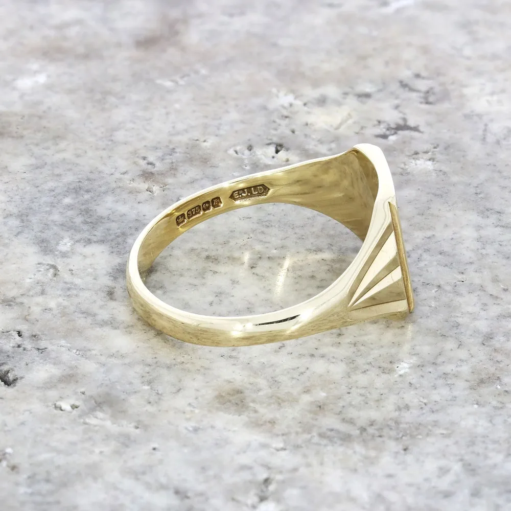 Pre Owned 9ct Yellow Gold Mens Square Signet Ring