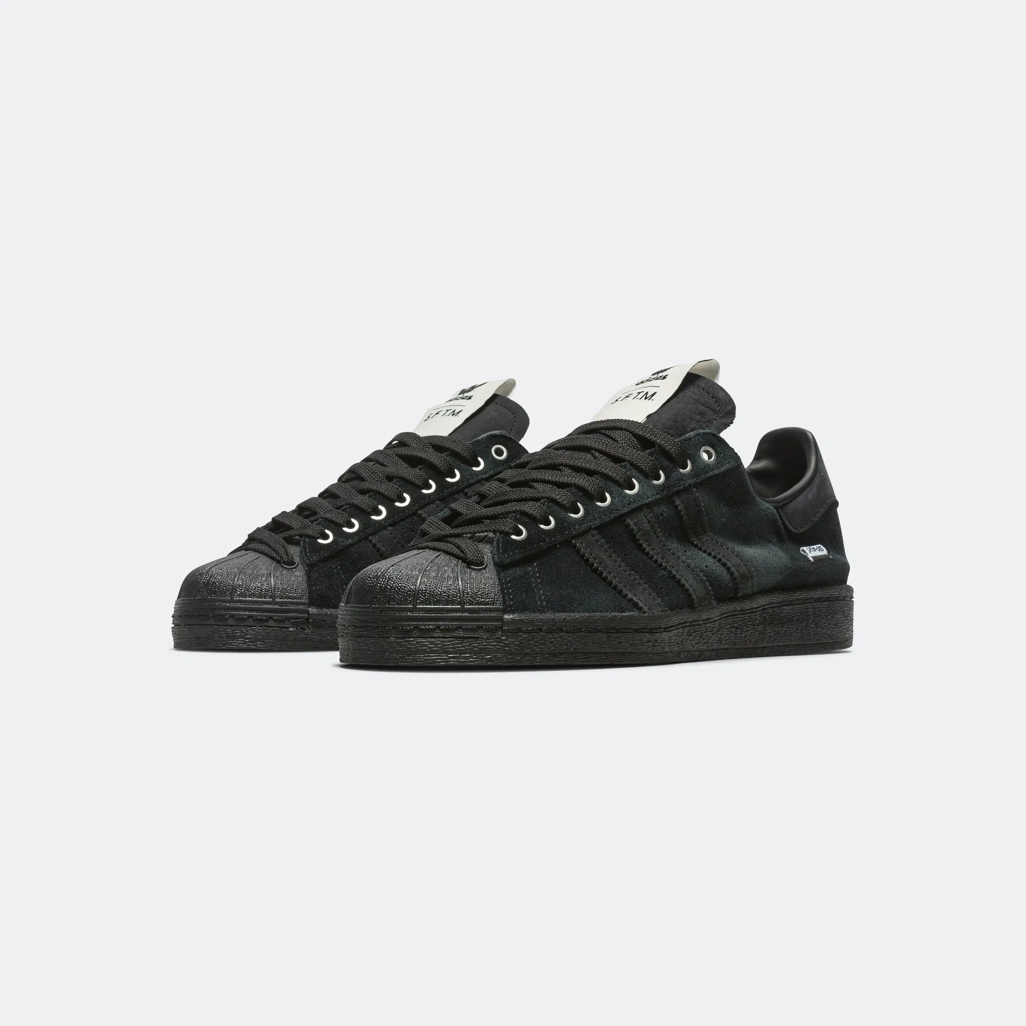Superstar 82 x SFTM - Core Black/Cream White