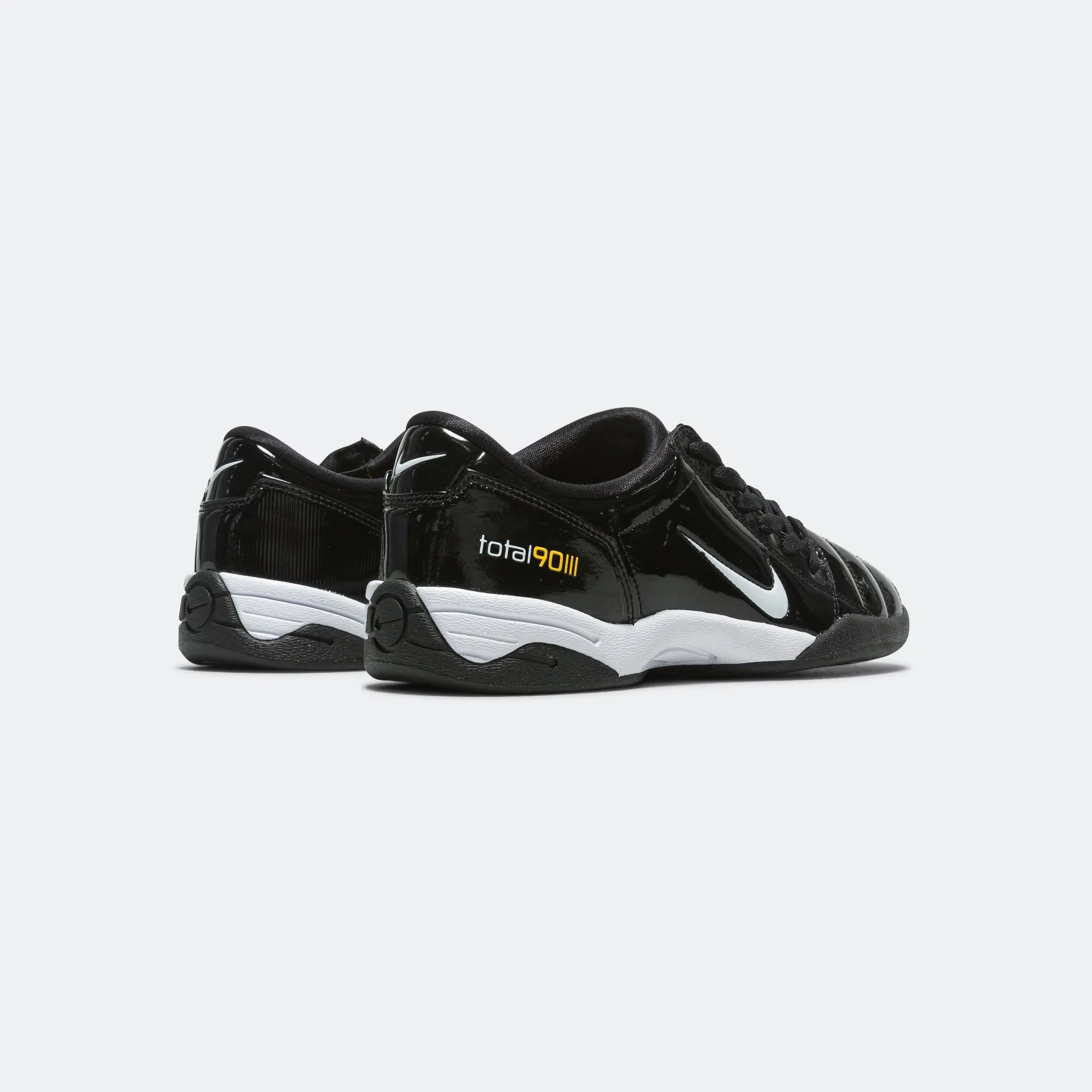 T90 SP - Black/White-Metallic Silver