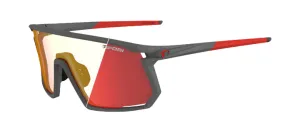 Tifosi Moab Sport Sunglasses (Clarion Red Fototec/Satin Vapor)