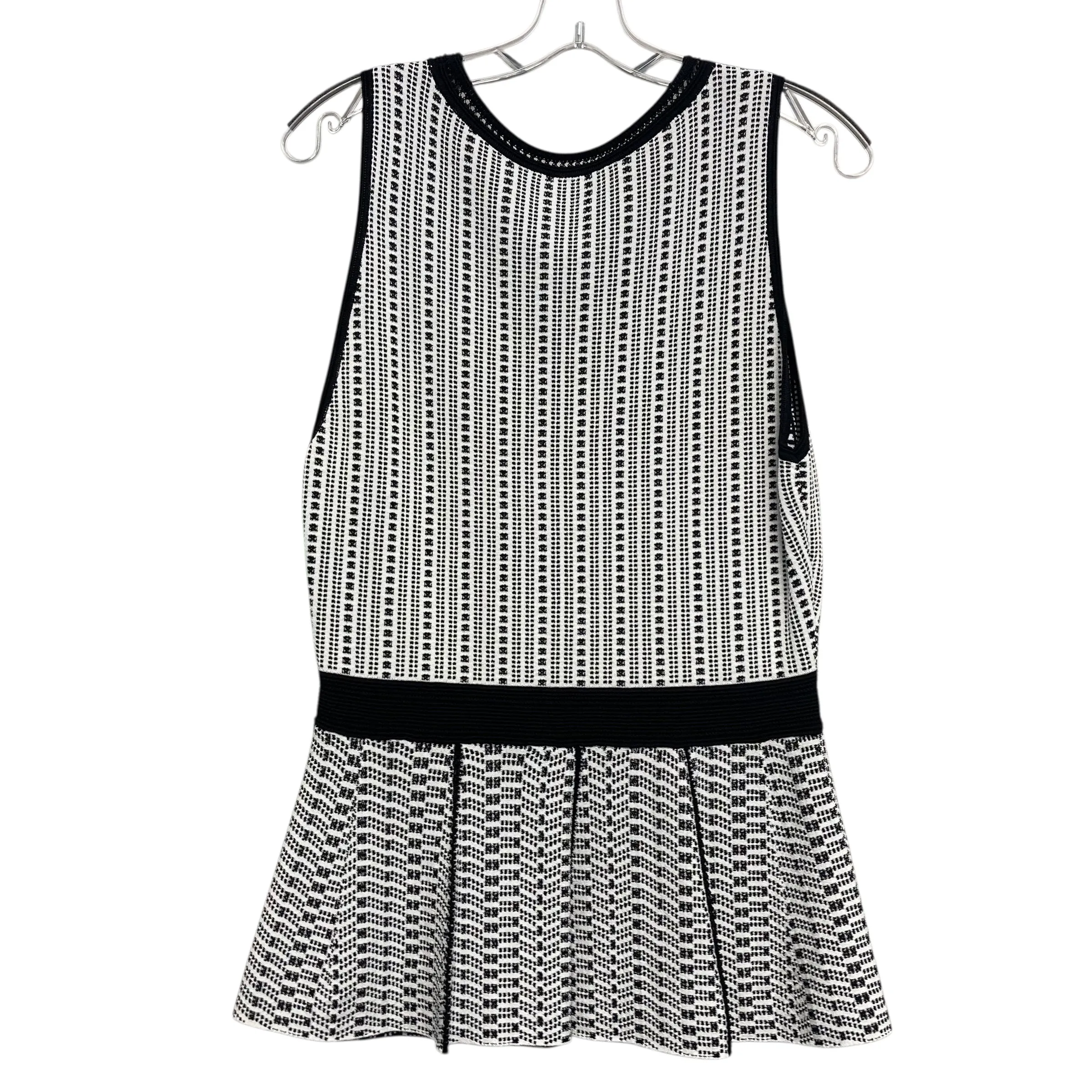 Top Sleeveless By White House Black Market In Black & White, Size:S