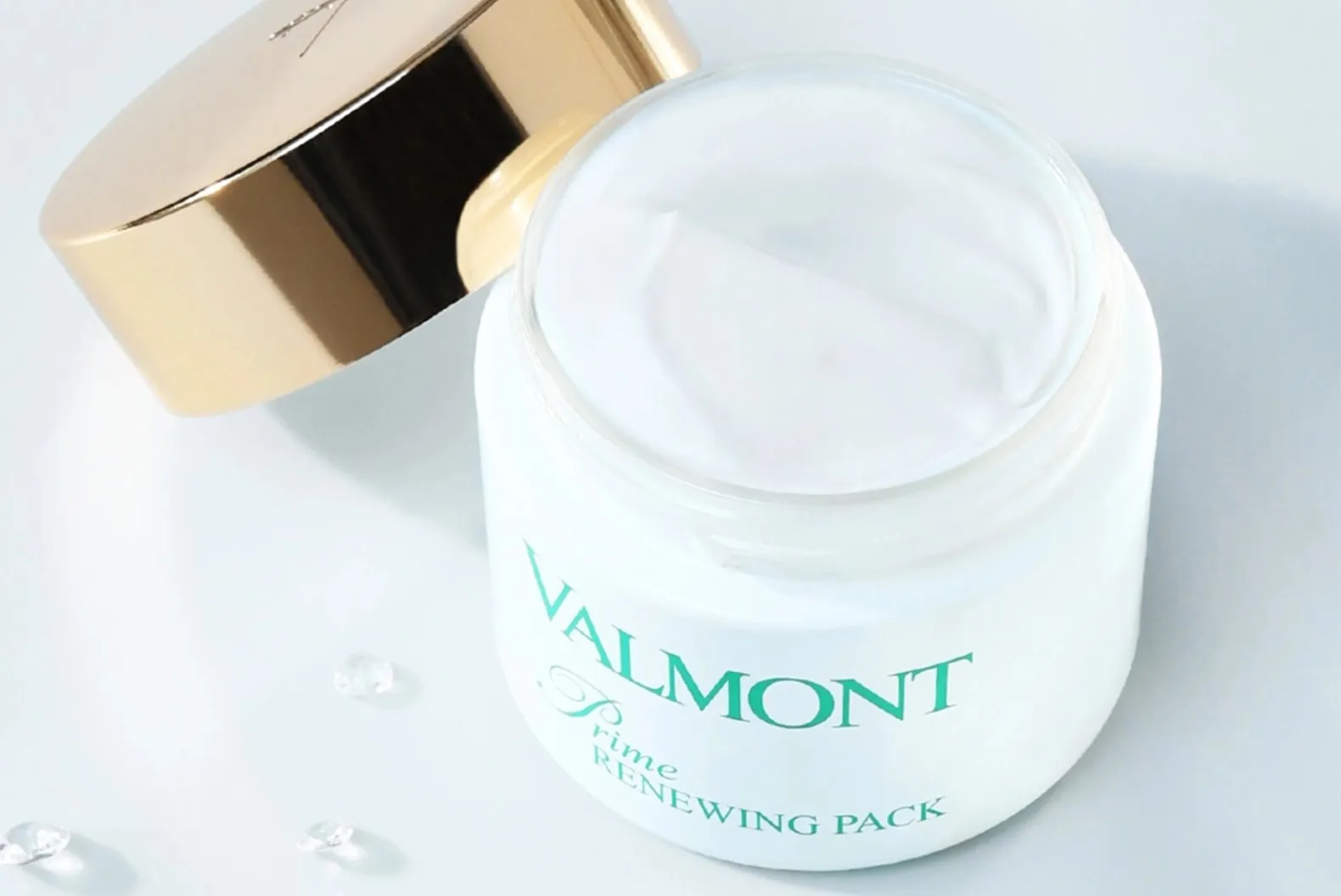 Valmont Prime Renewing Pack